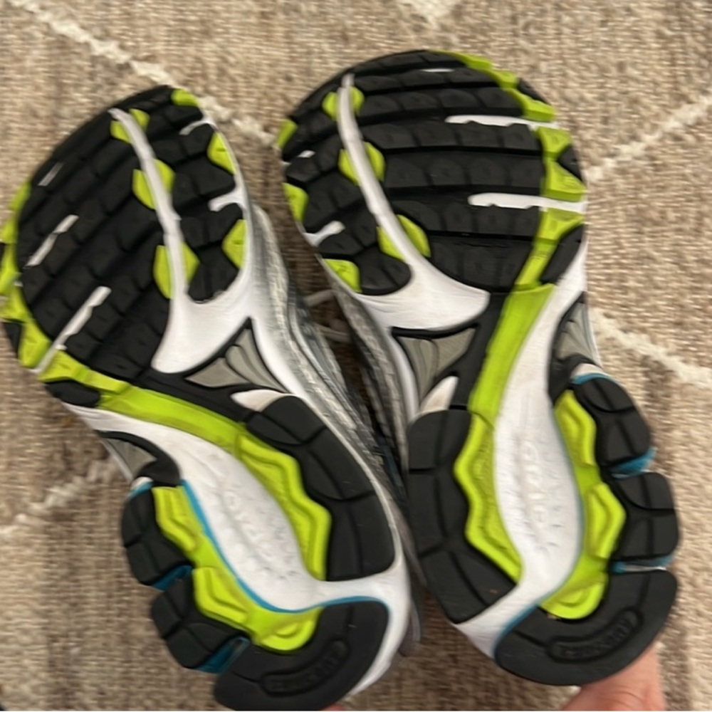 Saucony ignition 2 running shoes size 7 good condition - Picture 4 of 4